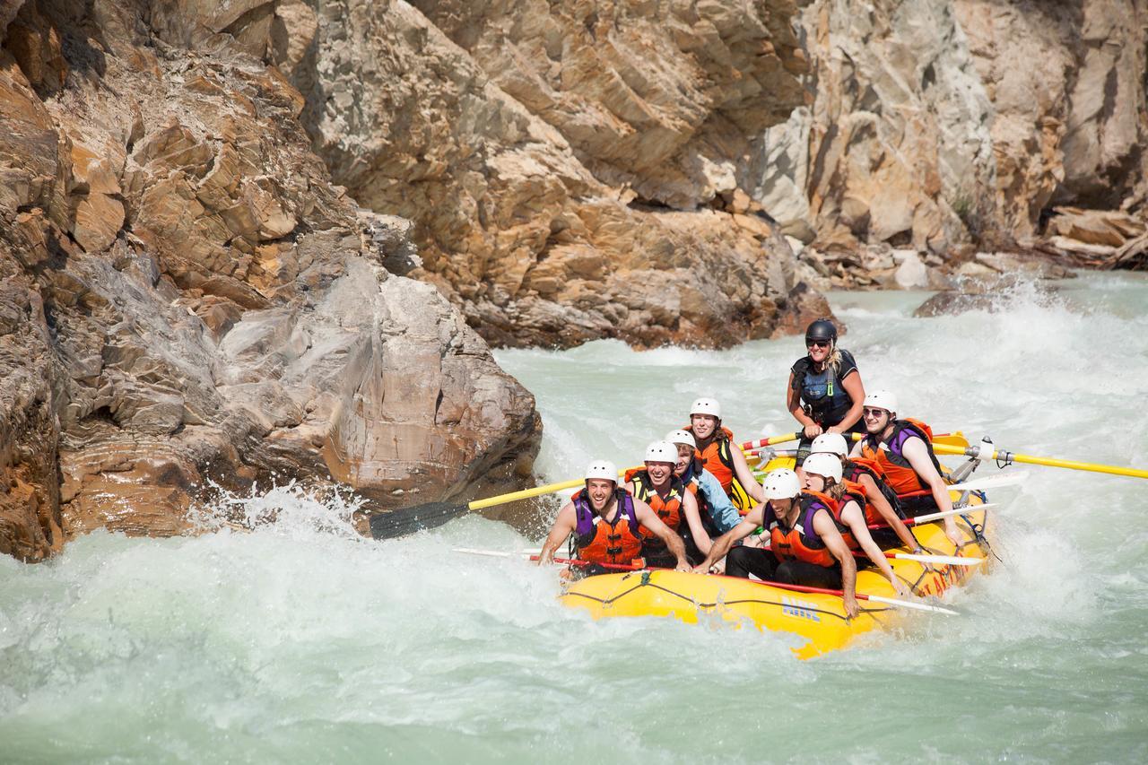 غولدن Whitewater Lodge المظهر الخارجي الصورة